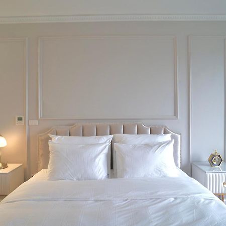 Luxe Paradise Suites Xuan Dieu Hanoï Extérieur photo