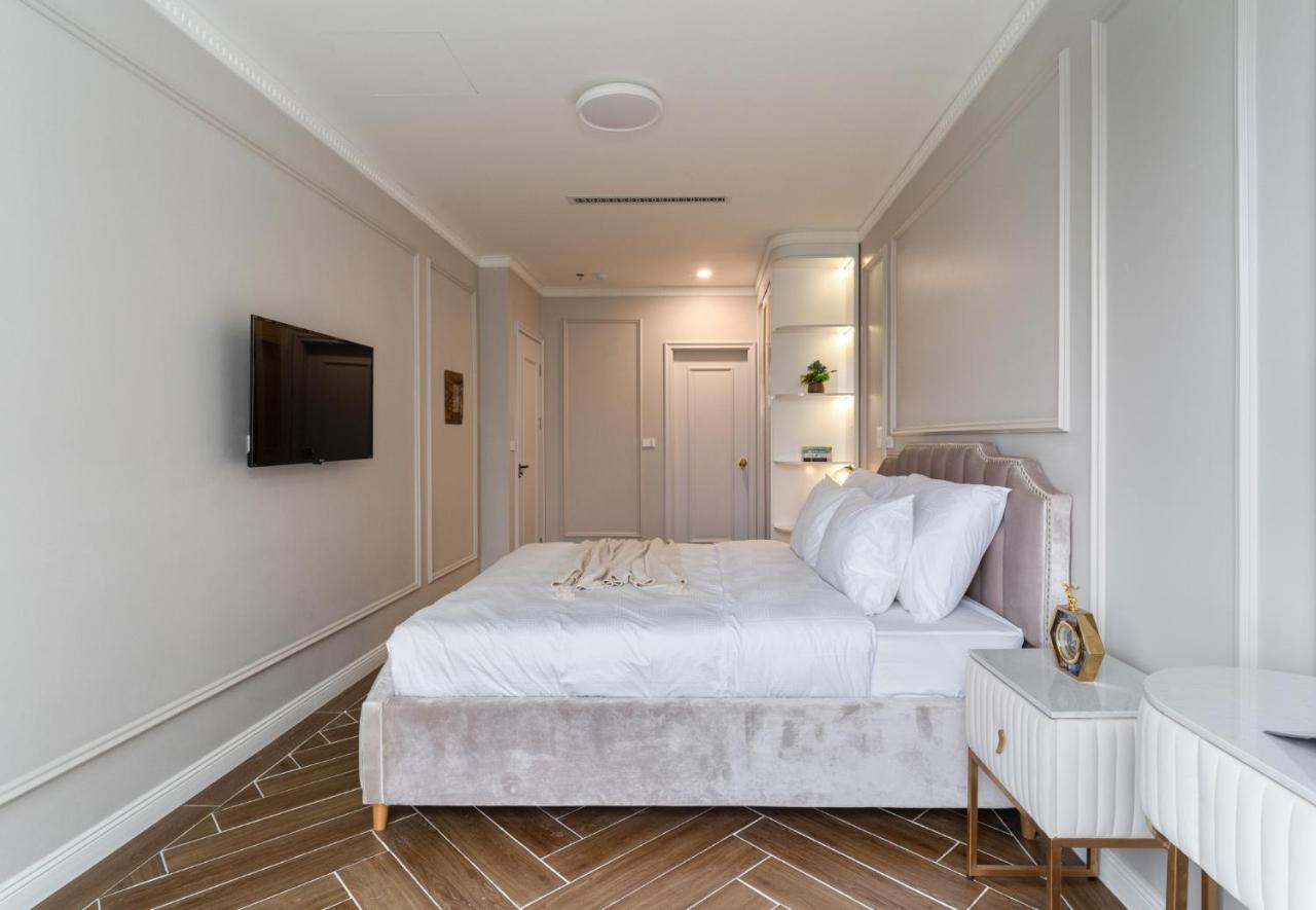 Luxe Paradise Suites Xuan Dieu Hanoï Extérieur photo