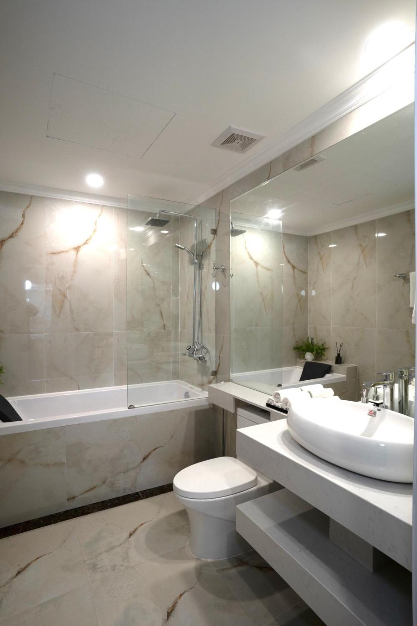 Luxe Paradise Suites Xuan Dieu Hanoï Extérieur photo