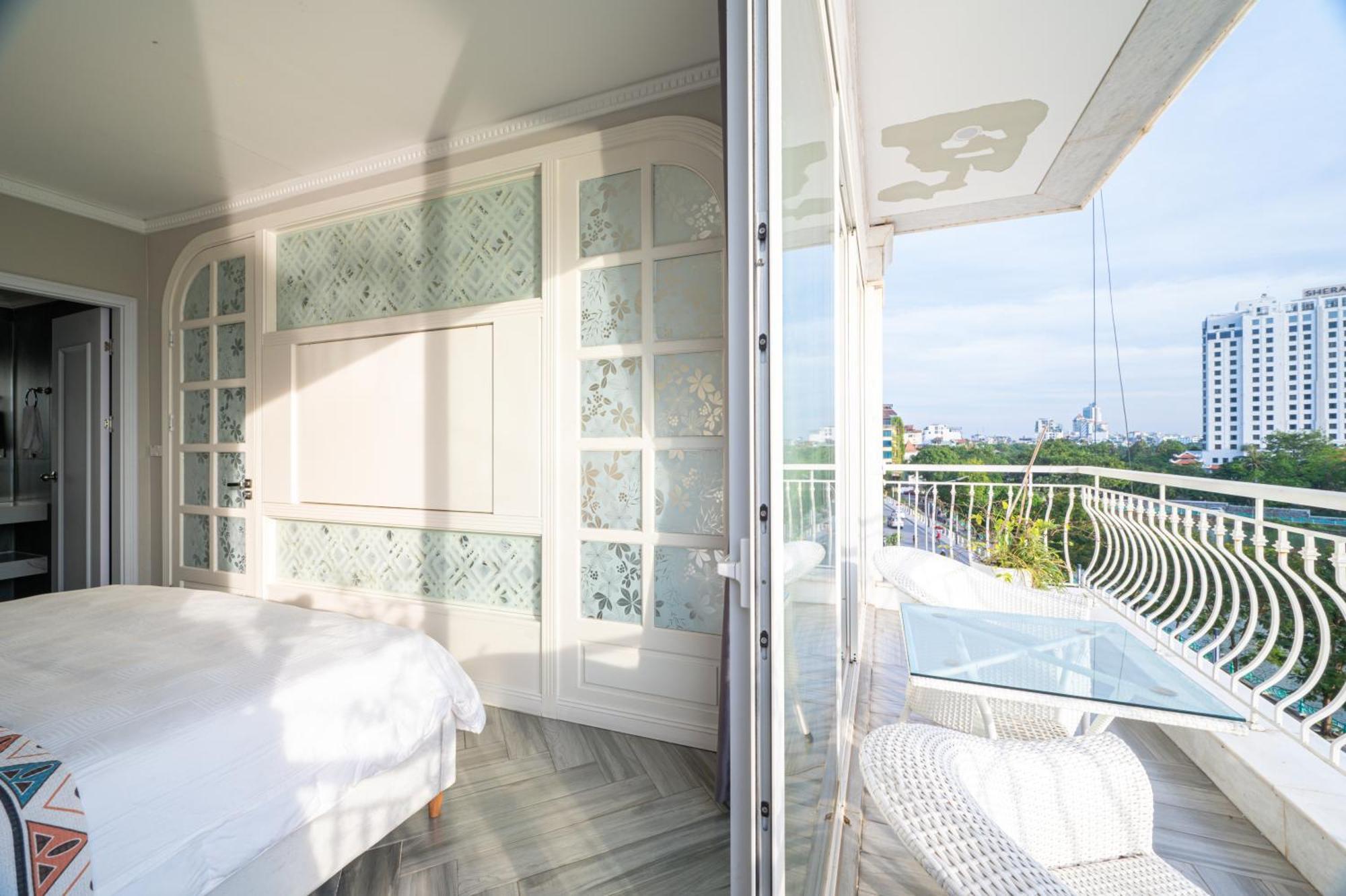 Luxe Paradise Suites Xuan Dieu Hanoï Extérieur photo