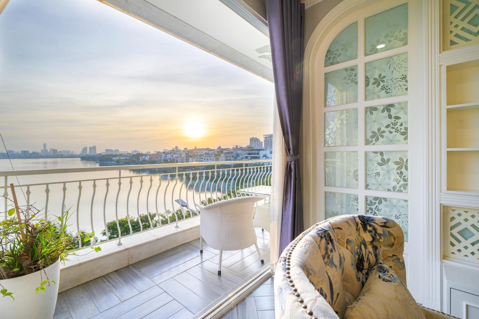 Luxe Paradise Suites Xuan Dieu Hanoï Extérieur photo