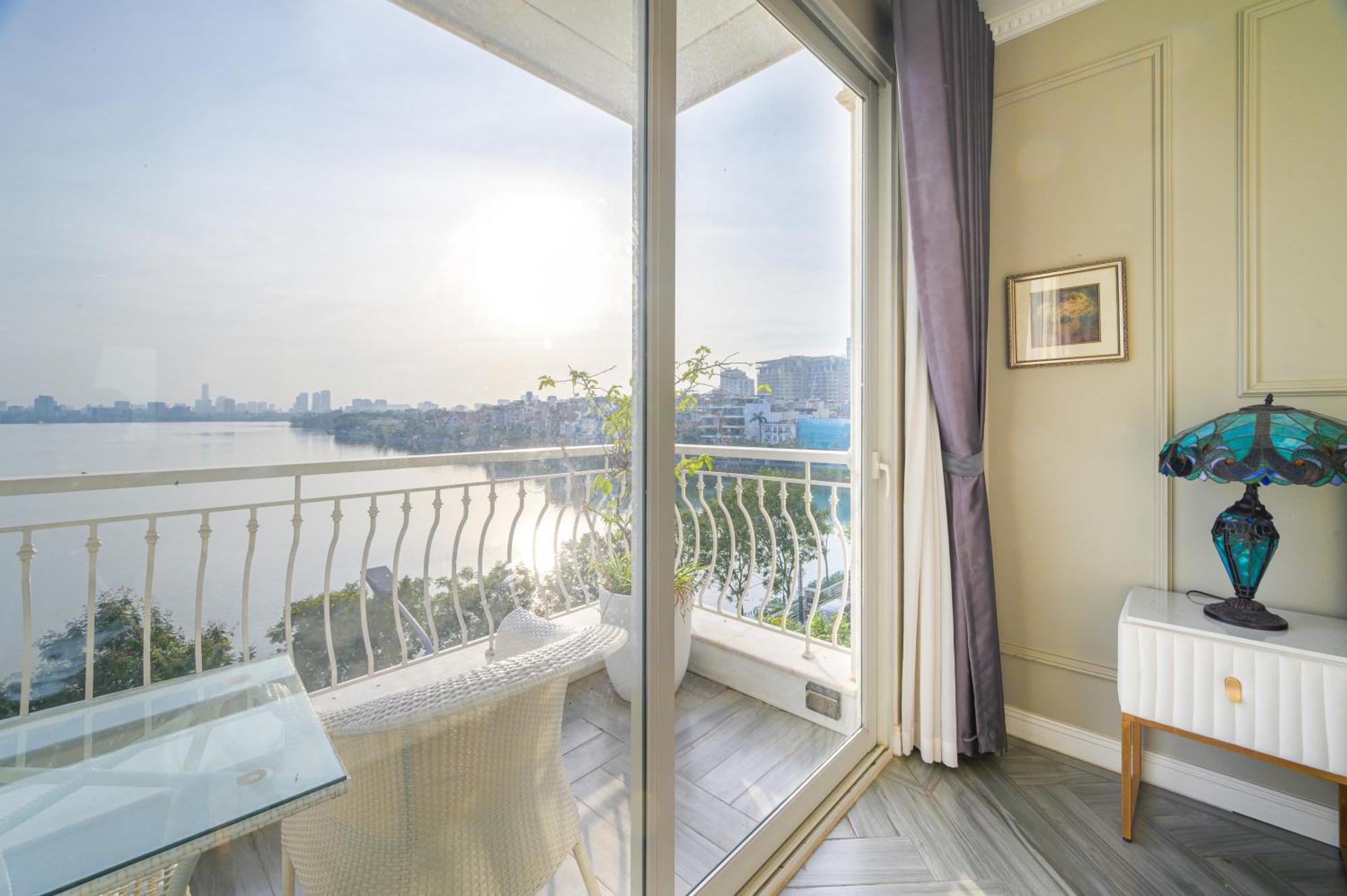 Luxe Paradise Suites Xuan Dieu Hanoï Extérieur photo